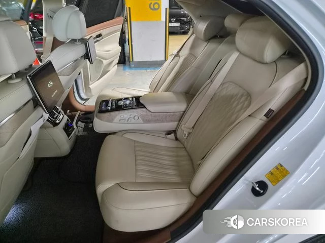 Genesis G90 id 4948892 из Кореи 2