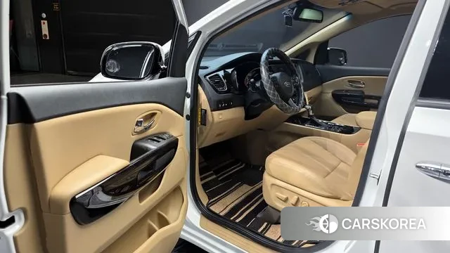 Kia The New Carnival 2018 Белый из Кореи, фото 2