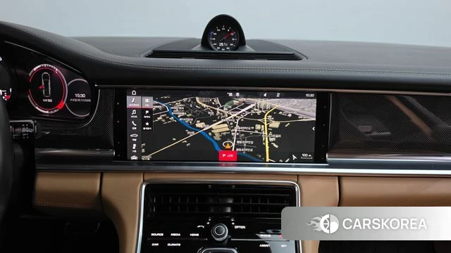 Porsche Panamera (971) 2018 Черный из Кореи, фото 2