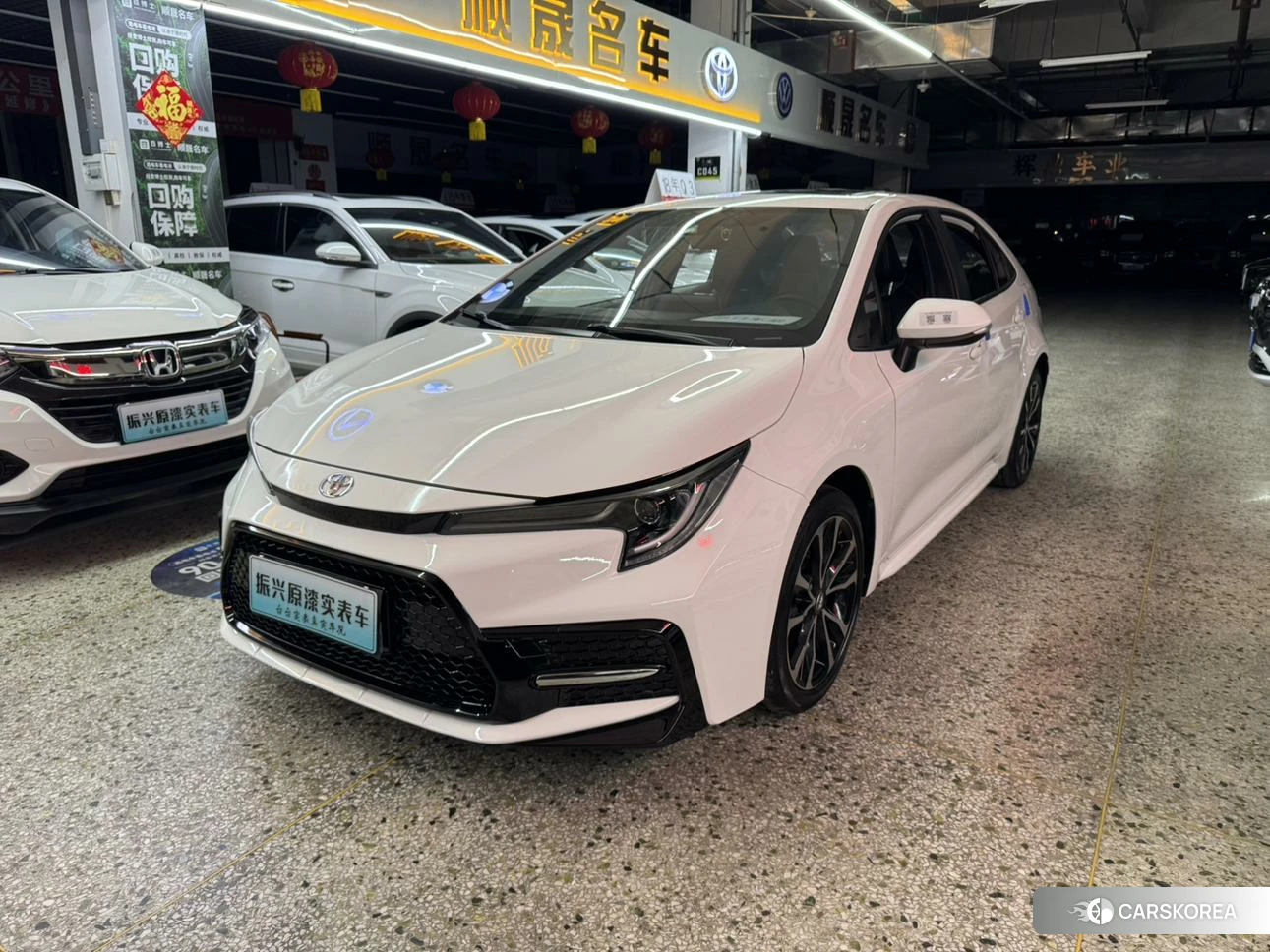 Toyota Levin 2020 Белый из Китая, фото 2