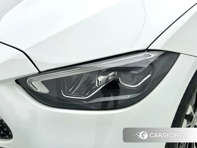 Mercedes-Benz C-class 2023 Белый из Китая, фото 2