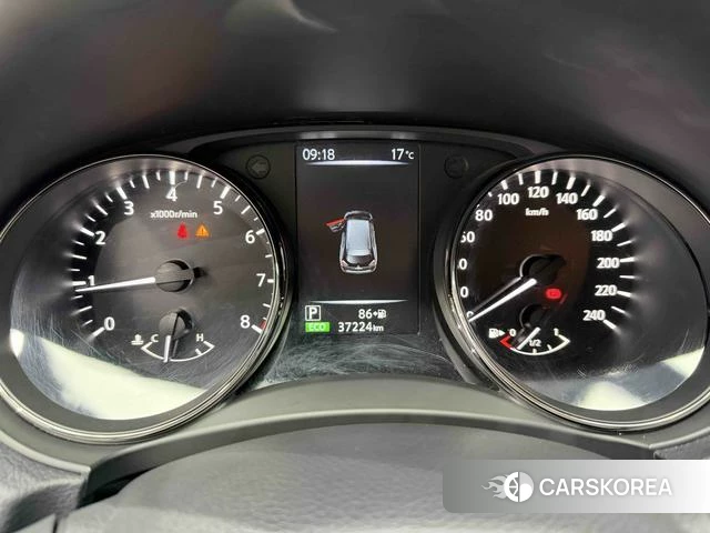 Nissan X-Trail 2023 Черный из Китая, фото 2