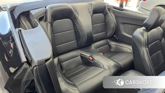 Ford Mustang 2019 Черный из Кореи, фото 2