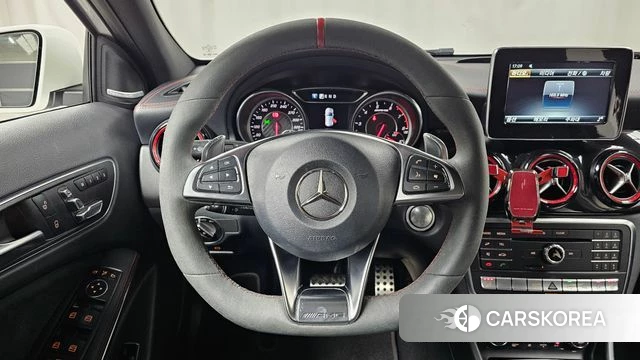 Mercedes-Benz GLA-Class X156 2019 Белый из Кореи, фото 2