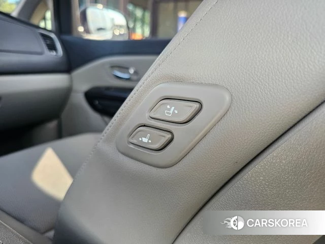 Kia The New Carnival 2018 Черный из Кореи, фото 3