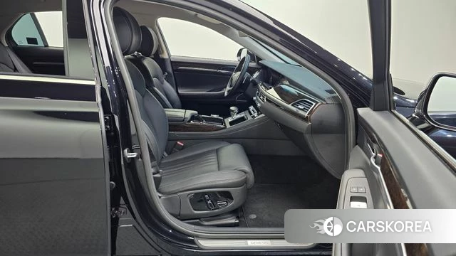 Genesis G90 2021 Черный из Кореи, фото 2