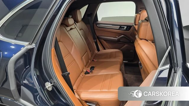 Porsche Cayenne (PO536) id 4937369 из Кореи 2