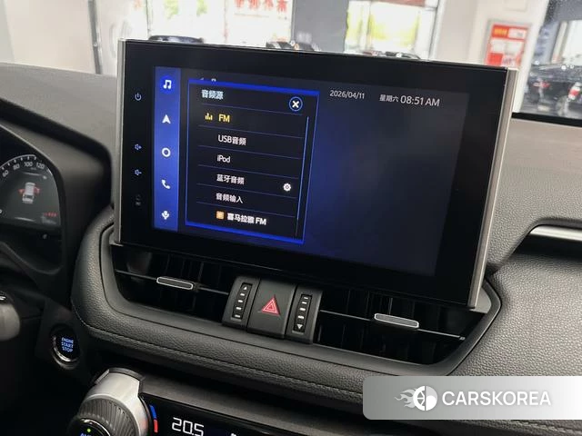Toyota RAV4 2023 Белый из Китая, фото 2