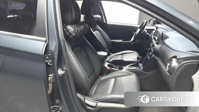 Hyundai Kona 2018 Черный из Кореи, фото 2