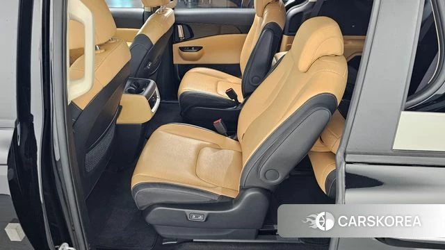 Kia Carnival 4th generation 2023 Черный из Кореи, фото 2