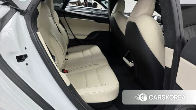 Tesla Model S 2023 Белый из Кореи, фото 2