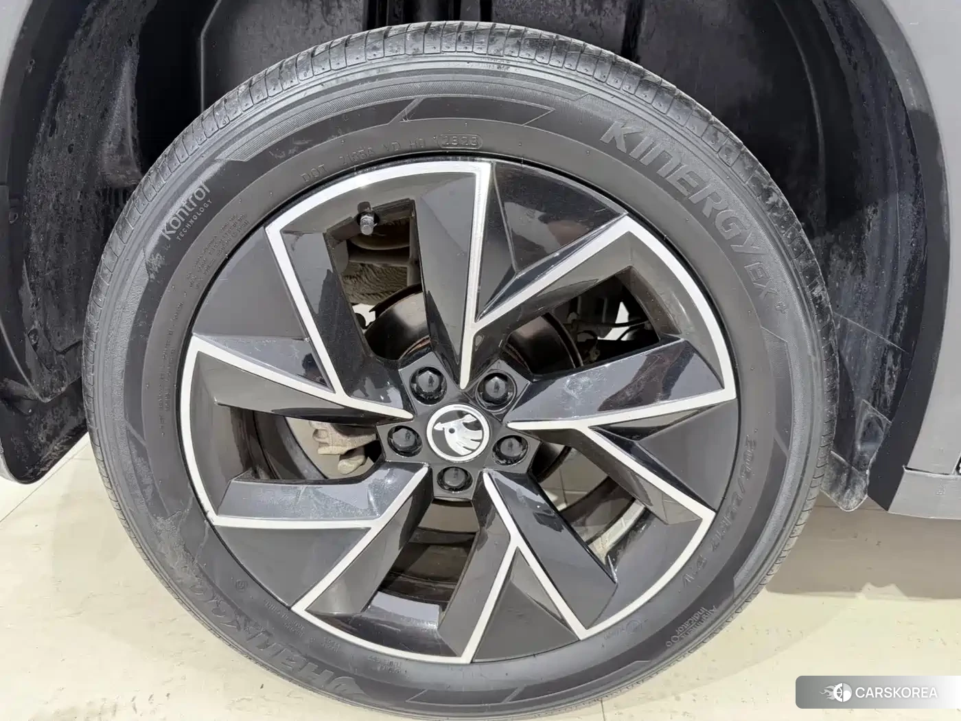Skoda Kamiq 2024 Белый из Китая, фото 2