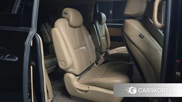 Kia The New Carnival 2019 Черный из Кореи, фото 2