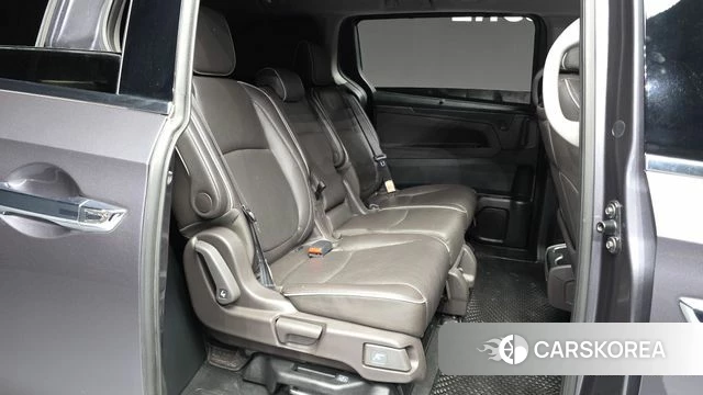 Honda Odyssey 2021 Серый из Кореи, фото 2