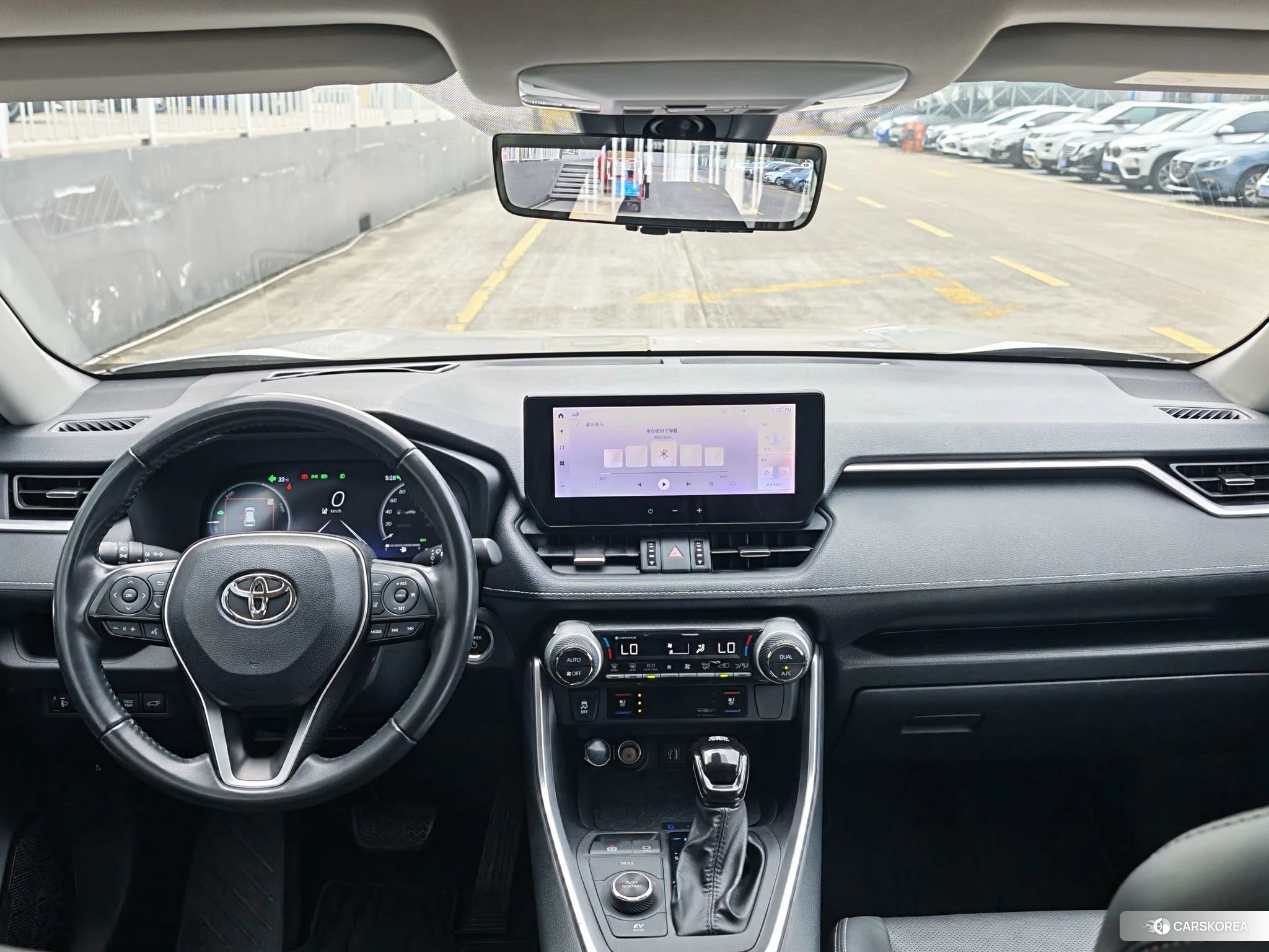 Toyota Wildlander 2023 Шампань из Китая, фото 2