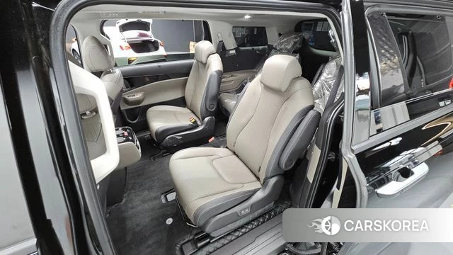 Kia The New Carnival 4th Generation 2024 Черный из Кореи, фото 2