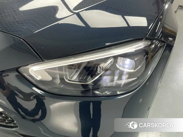 Mercedes-Benz C-class 2024 Зеленый из Китая, фото 2