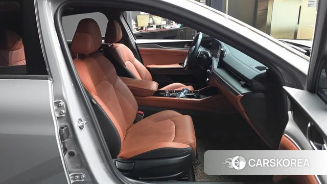 Kia The New K5 3rd generation 2024 Серебристо-серый из Кореи, фото 2