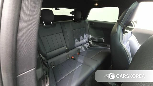 Mini Cooper Electric 4th Generation 2024 Зеленый из Кореи, фото 2