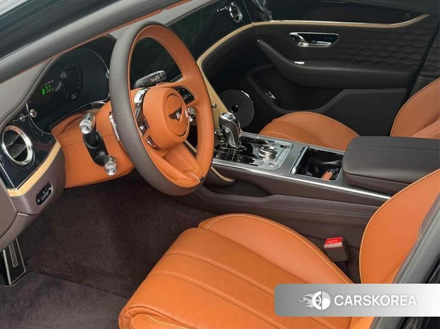 Bentley Flying Spur 4th Generation 2025 Черный из Кореи, фото 2