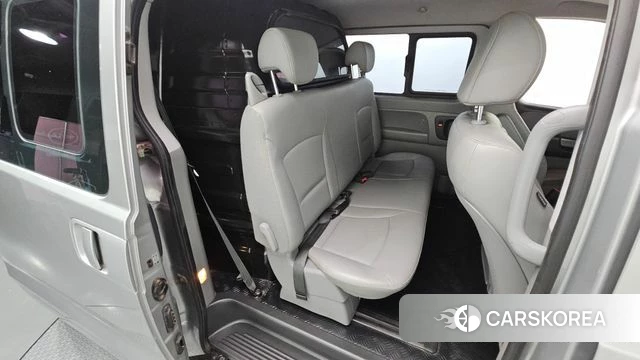 Hyundai The New Grand Starex 2018 Серебряный из Кореи, фото 2