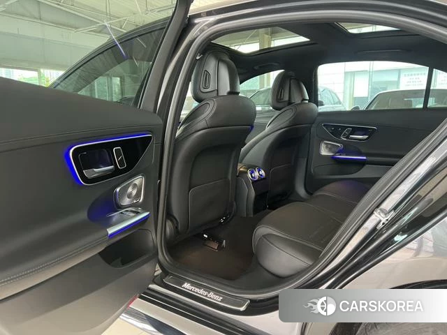 Mercedes-Benz C-class 2023 Темно-серый из Китая, фото 2