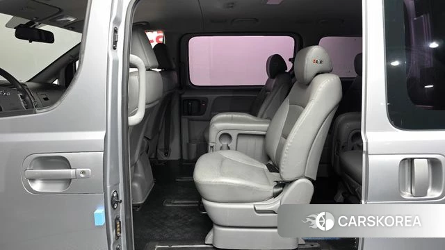 Hyundai The New Grand Starex 2019 Серебряный из Кореи, фото 2
