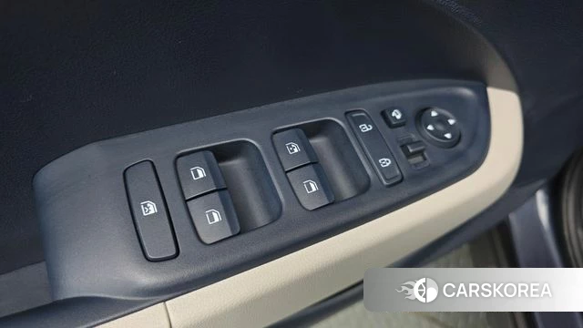 Hyundai Venue 2023 Синий из Кореи, фото 2