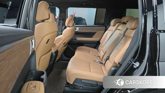 Hyundai Santa Fe (MX5) 2024 Черный из Кореи, фото 2