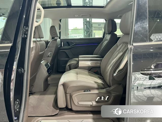 Volkswagen Viloran 2025 Черный из Китая, фото 2