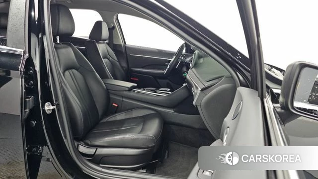 Hyundai Sonata (DN8) 2023 Черный из Кореи, фото 2