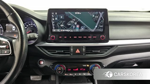 Kia The New K3 2nd generation 2022 Черный из Кореи, фото 2