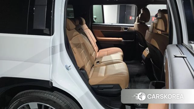 Hyundai Santa Fe (MX5) 2026 Белый из Кореи, фото 2