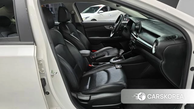 Kia Come New K3 2019 Белый из Кореи, фото 2
