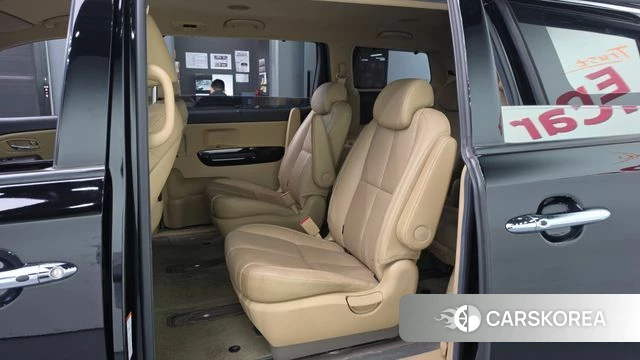 Kia The New Carnival 2019 Черный из Кореи, фото 2