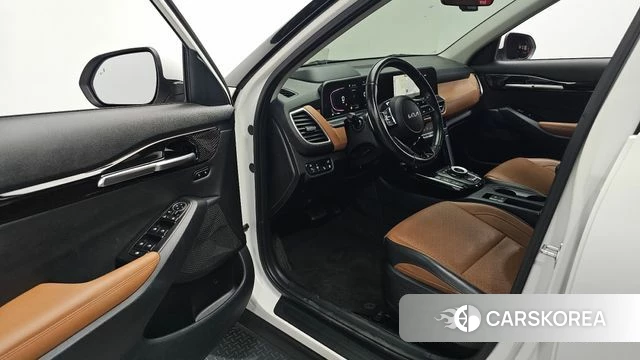 Kia The New Seltos 2022 Белый из Кореи, фото 2