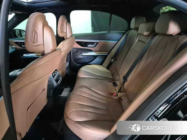 Mercedes-Benz E-Class W214 2026 Черный из Кореи, фото 2