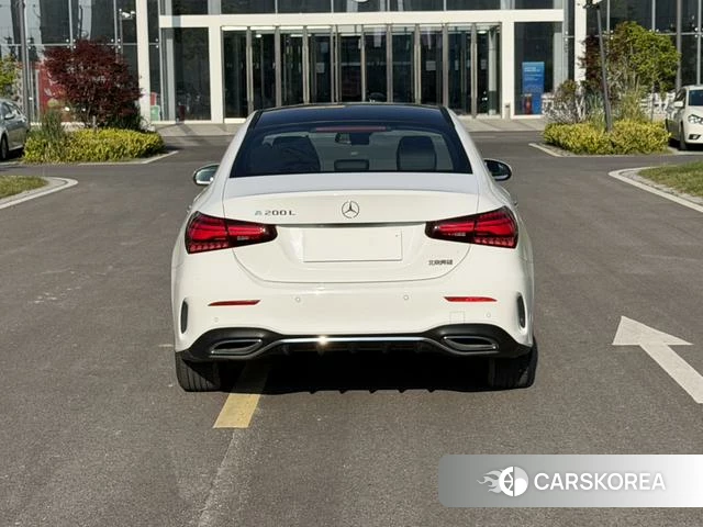 Mercedes-Benz A-Class 2024 Белый из Китая, фото 2