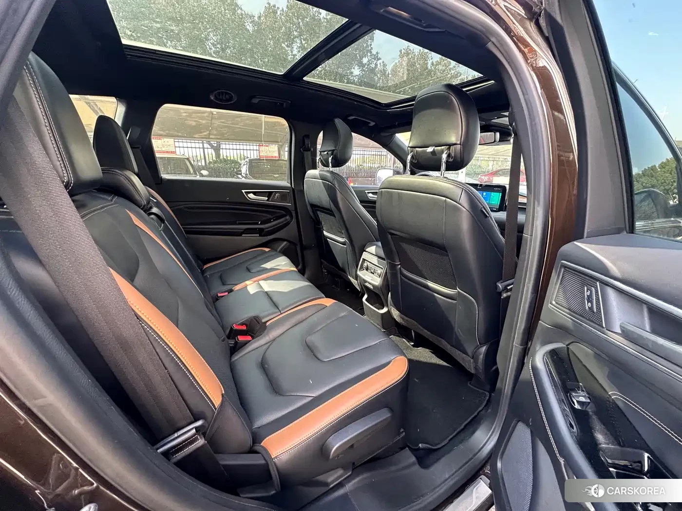 Ford Edge 2021 Champagne/brown из Китая, фото 2