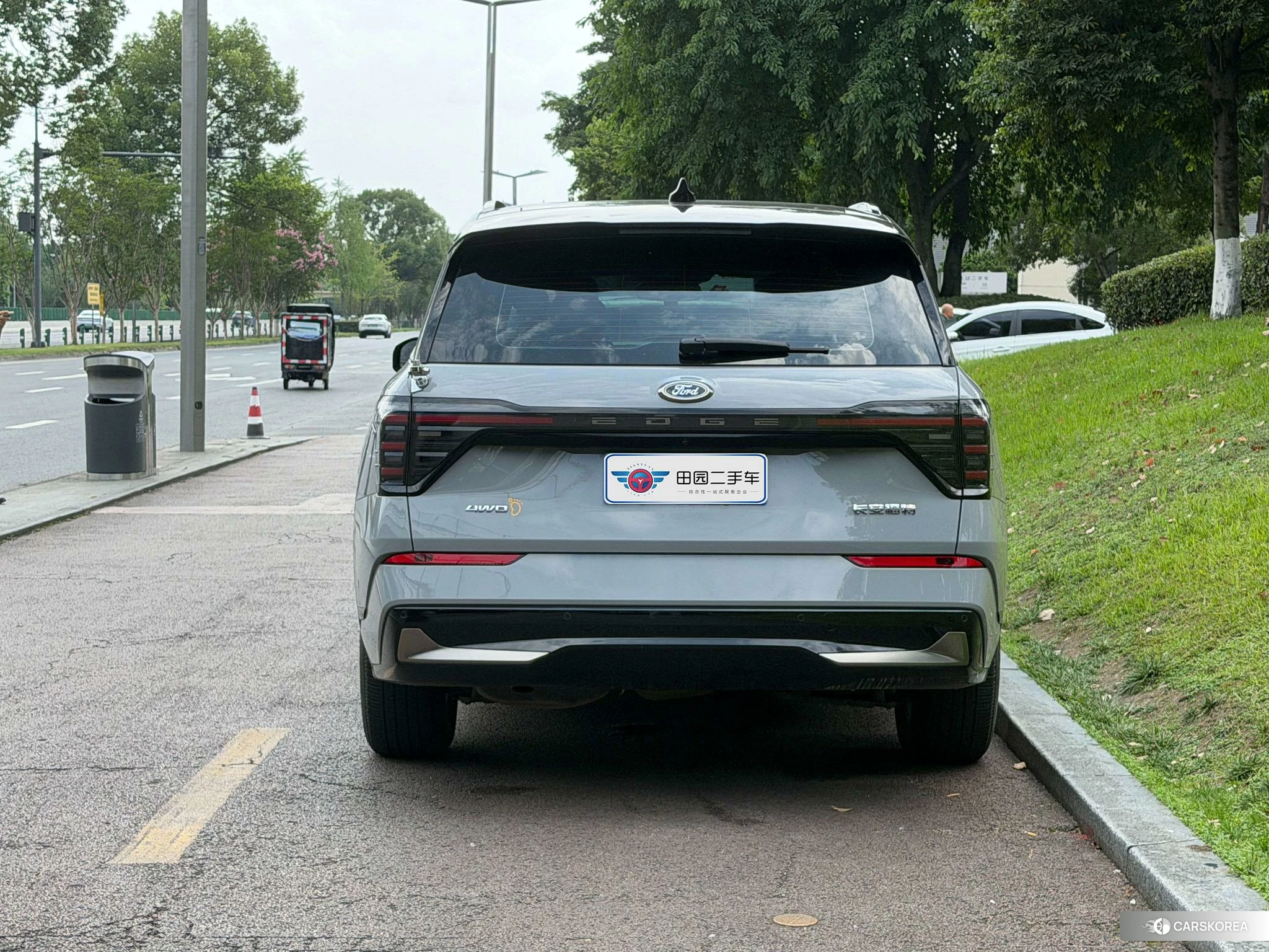 Ford Edge 2023 Белый из Китая, фото 2