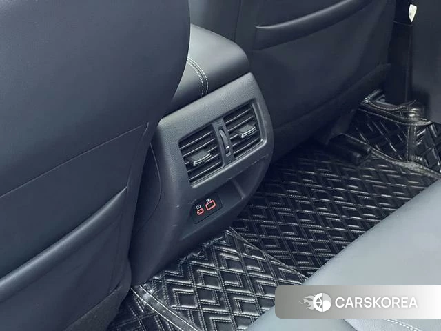 Nissan Altima 2023 Черный из Китая, фото 2