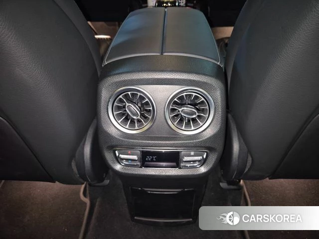 Mercedes-Benz G-Class W463b 2024 Белый из Кореи, фото 2