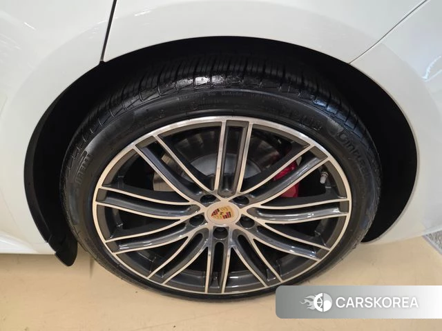 Porsche Panamera (971) id 4907051 из Кореи 2