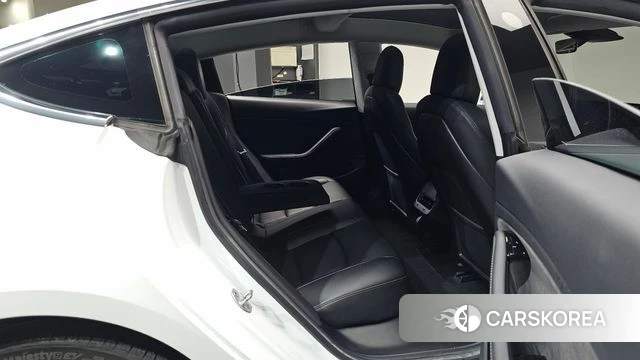 Tesla Model 3 2019 Белый из Кореи, фото 2