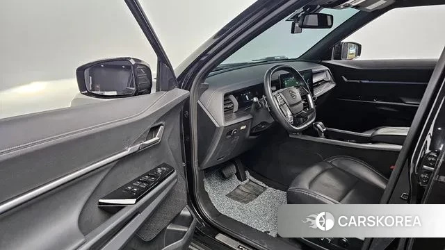 Ssangyong Torres 2023 Черный из Кореи, фото 2