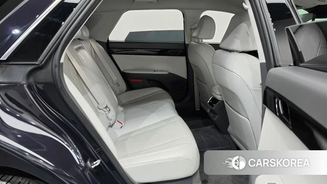 Hyundai Grandeur (GN7) 2023 Серый из Кореи, фото 2