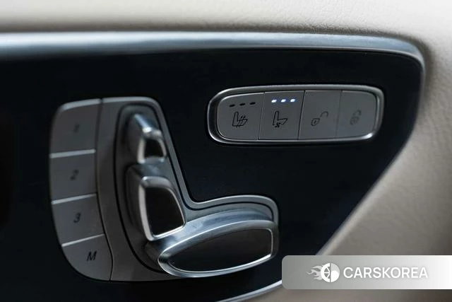 Mercedes-Benz V-Class 2024 Черный из Китая, фото 2