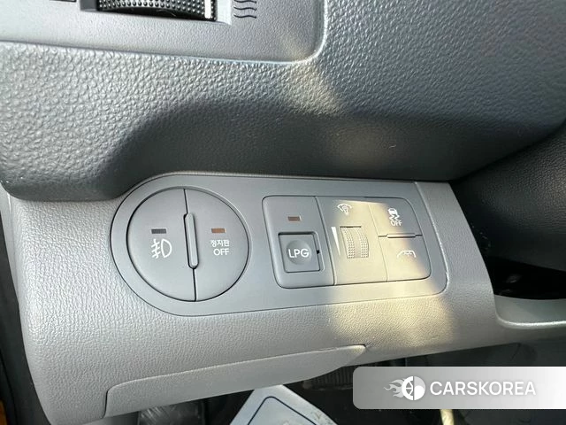 Hyundai The New Grand Starex 2021 Желтый из Кореи, фото 2