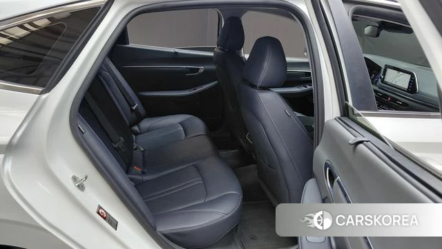 Hyundai Sonata Hybrid (DN8) 2021 Белый из Кореи, фото 2