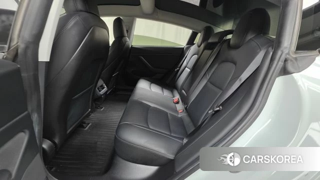 Tesla Model 3 2020 Белый из Кореи, фото 2
